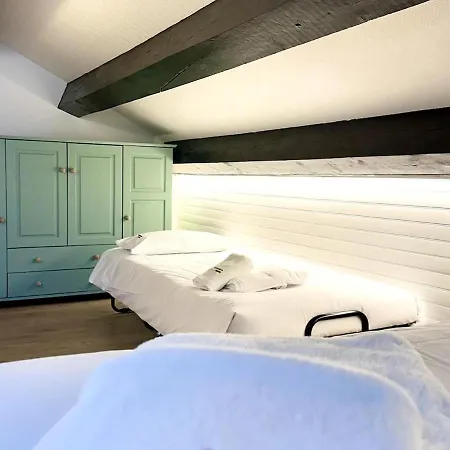 El Roure Casa A Hébergement de vacances